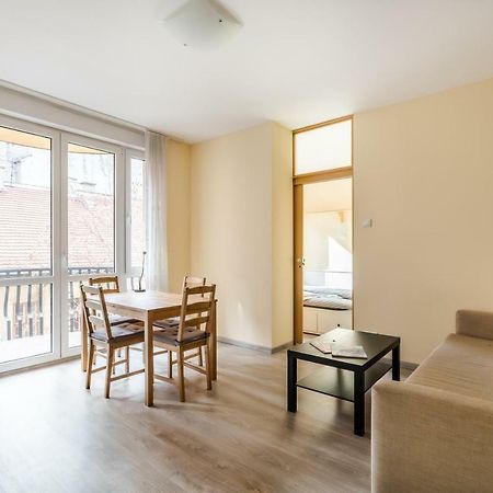 Bpr Vivid Downtown Vibe With Balcony Apartment Budapest Exterior photo