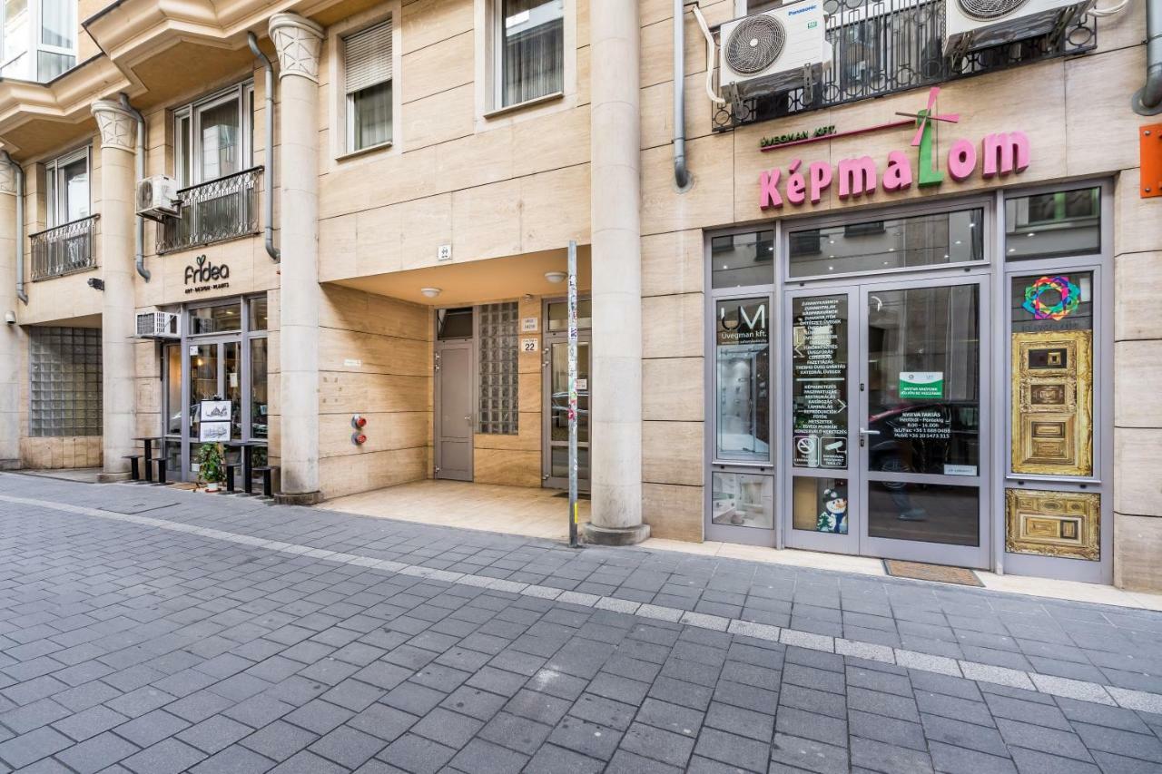 Bpr Vivid Downtown Vibe With Balcony Apartment Budapest Exterior photo